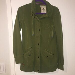 Ladies  green timeout jacket.